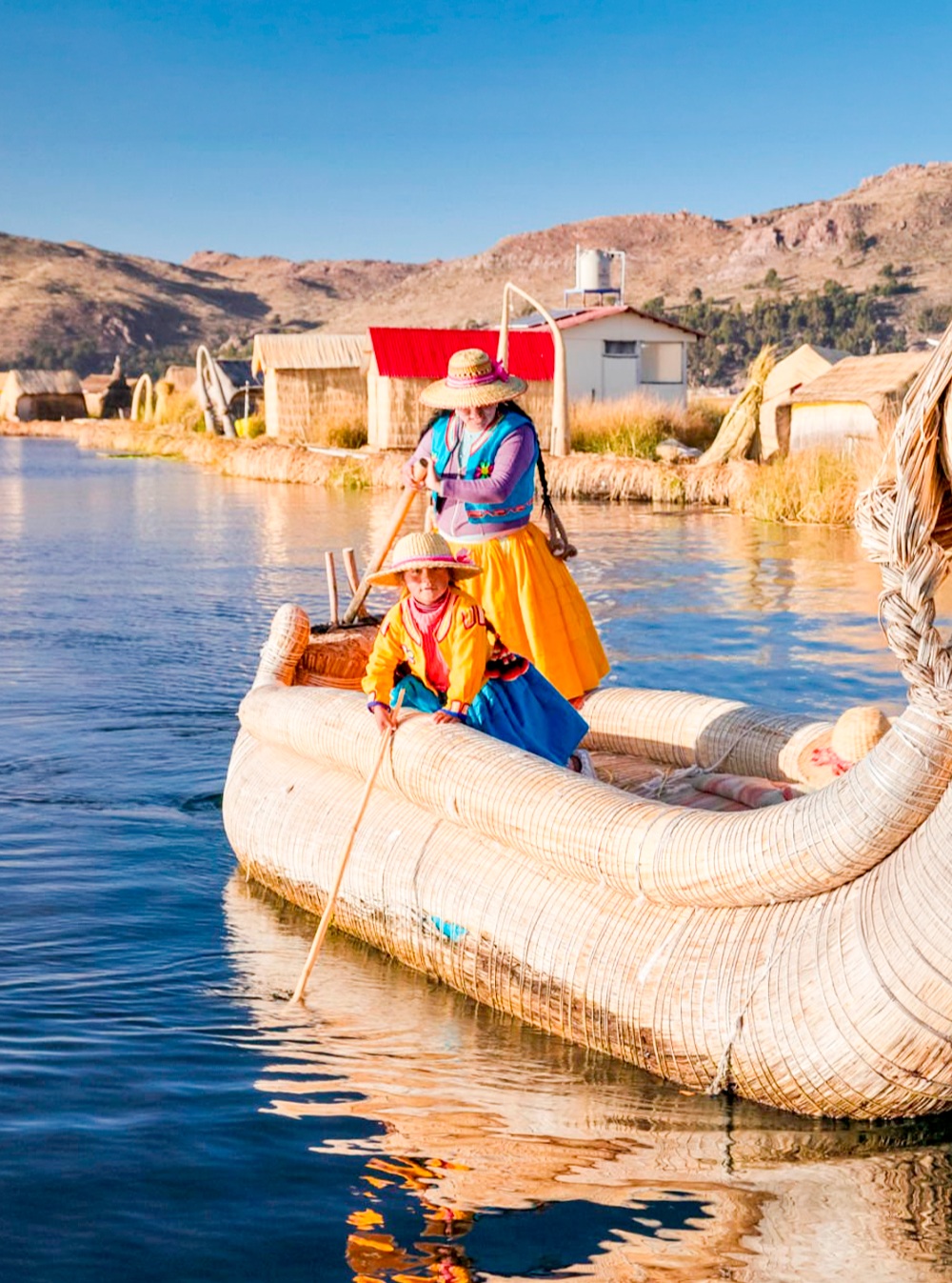 Uros: Islas flotantes de totora